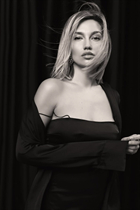 Ukrainian woman for dating yana from cherkasy with Blonde hair age 32 photo-8