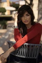 Jolie fille victoria de rome avec Brunette cheveux, âge 30 photo-18