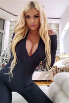 belgrade bride ksenia with Blonde hair age 34 photo-1