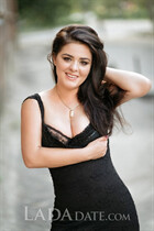 Single ukrainian girl alena from nikolaev with Dark Brown hair age 40 photo-8