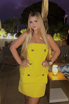 Dating ukrainian woman polina from kiev with Blonde hair age 18 photo-11