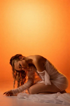 Date ukrainian girl anna from lviv with Light Brown hair age 25 photo-24