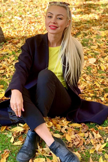 Perfect woman svetlana from amsterdam with Blonde hair age 47