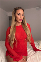 Bride from vienna vanessa with Blonde hair age 33 photo-6