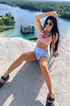 riga mariée karina avec Noirs cheveux, âge 30 photo-2