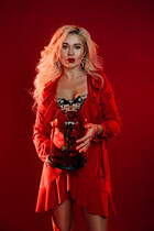 Hermosa mujer ucraniana soltera elena de kharkov con pelo Rubio y edad 45 photo-2