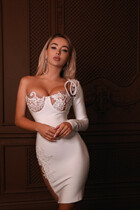 Wife from Ukraine darya from kiev with Blonde hair age 31 photo-20