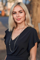 Ukrainian bride inna from kamenskoe with Blonde hair age 46 photo-10