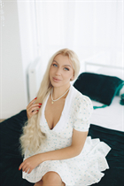 Mujeres increíbles de Ucrania alyona de odessa con pelo Rubio y edad 33 photo-17