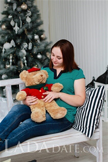 Ukraine bride tatyana from nikolaev with Dark Brown hair age 29