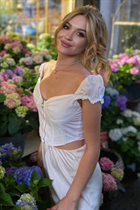 German bride liubov from berlin with Light Brown hair 25 years old photo-21