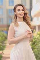 Beautiful single ukrainian woman eva from kiev with Light Brown hair age 40 photo-6