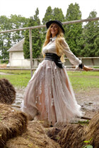 Ukrainian lady irina from lviv with Blonde hair age 55 photo-28