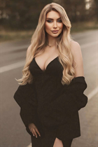 Pretty ukrainian lady alona from slavyansk with Blonde hair age 33 photo-4