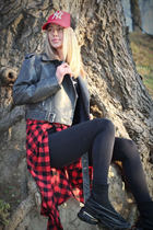 Beautiful woman of ukrainian olha from kyiv with Blonde hair age 42 photo-6