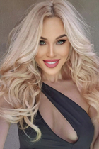 Modelo ucraniana yana de zaporozhye con pelo Rubio y edad 37 photo-15