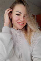 Ukrainian wife olga from nikolaev with Blonde hair age 45 photo-2