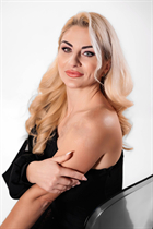 Beautiful single ukrainian woman yuliia from zhytomyr with Blonde hair age 38 photo-14
