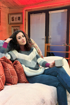 Fille de budapest inna aux cheveux Chatain clairs, age 45 photo-3