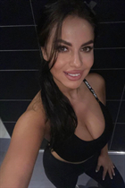 Date fille ukrainienne louise de kiev avec Noirs cheveux, âge 28 photo-8