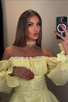 Mariée allemande olivia de karlsruhe avec Blond cheveux 33 ans photo-2