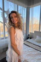 Femme parfaite oleksandra de philadelphia, kiev avec Chatain clairs cheveux, âge 44 photo-6