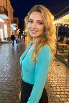 Dating ukrainian woman alena from kremenchuk with Blonde hair age 33 photo-17