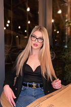 Dating ukrainian woman victoriia from kiev with Blonde hair age 21 photo-4