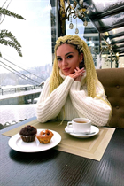 Ukrainian woman online vikky from kiev with Blonde hair age 36 photo-36