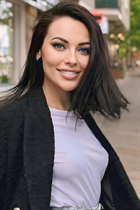 Femme parfaite yulia de marbella avec Noirs cheveux, âge 38 photo-40