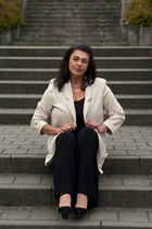 Beautiful single ukrainian woman olena from lviv with Dark Brown hair age 55 photo-7