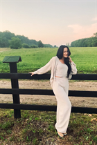 Girl in Ukraine larisa from kiev with Black hair age 48 photo-9