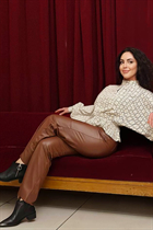 Dating a ukrainian woman larisa from kiev with Dark Brown hair age 43 photo-15