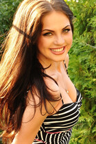 Beautiful ukrainian bride vladislava from kharkov with Dark Brown hair age 32 photo-1