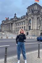 Dating a german girl irina from berlin with Blonde hair 41 years old photo-19