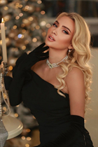 Beautiful ukrainian girl marina from kharkiv with Blonde hair age 42 photo-3