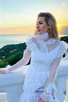 Ukrainian single woman alena from sevastopol with Blonde hair age 29 photo-9