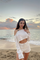 Hermosa chica ucraniana lisa de kiev con pelo Marrón oscuro y edad 24 photo-14