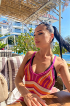 Femme parfaite angelina de alanya avec Noirs cheveux, âge 30 photo-1