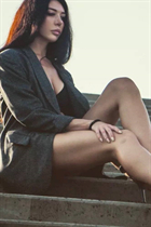 Belle femme allemande katerina de berlin avec Chatain clairs cheveux 41 ans photo-18