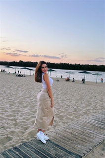 Pretty ukrainian lady olesya from kremenchug with Light Brown hair age 23