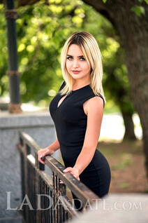 Ukrainian mail order bride alina from nikolaev with Blonde hair age 22