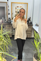 Single Ukrainian lady tetiana from poltava with Blonde hair age 40 photo-4