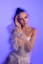 Date ukrainian girl anna from lviv with Light Brown hair age 25 photo-22