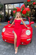 Chica alemana hermosa ludmila de tartu con pelo Rubio y 37 años photo-25