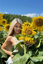 Ukrainian wife from ivano-frankovsk tetiana with Blonde hair age 36 photo-2