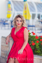 Russian single girl oksana from evpatoria with Blonde hair age 48 photo-3