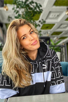 Amazing women from ukraine irina from lviv with Blonde hair age 42 photo-1