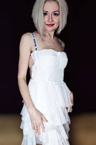 Ukrainian jolie fille yana de kiev avec Blond cheveux, âge 43 photo-1