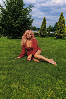 Single Ukrainian bride valentina from dnipro with Blonde hair age 67